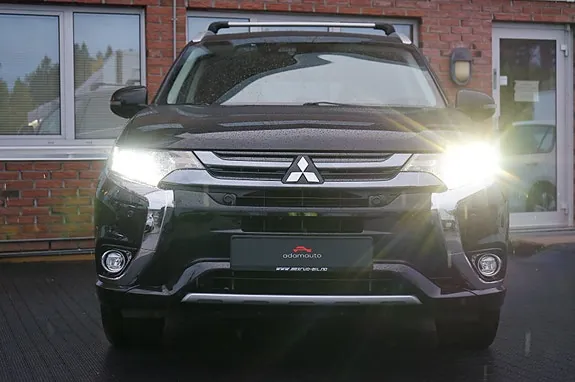 Mitsubishi Outlander 2018 photo 4