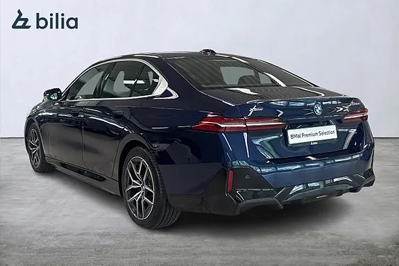 BMW 550E 2024 photo 2