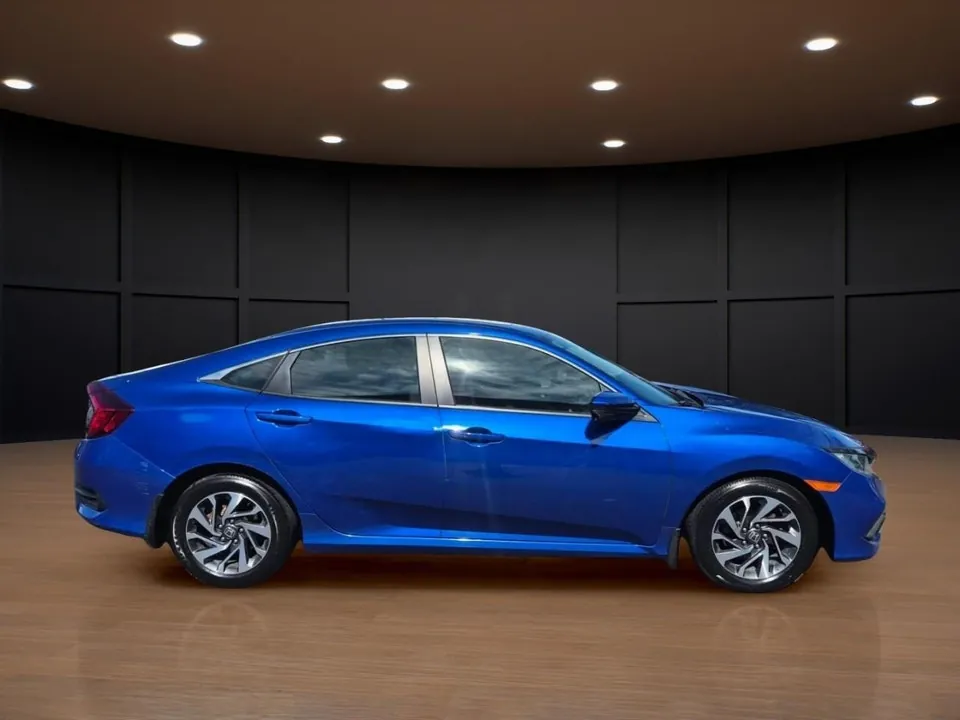 Honda Civic 2019 photo 4