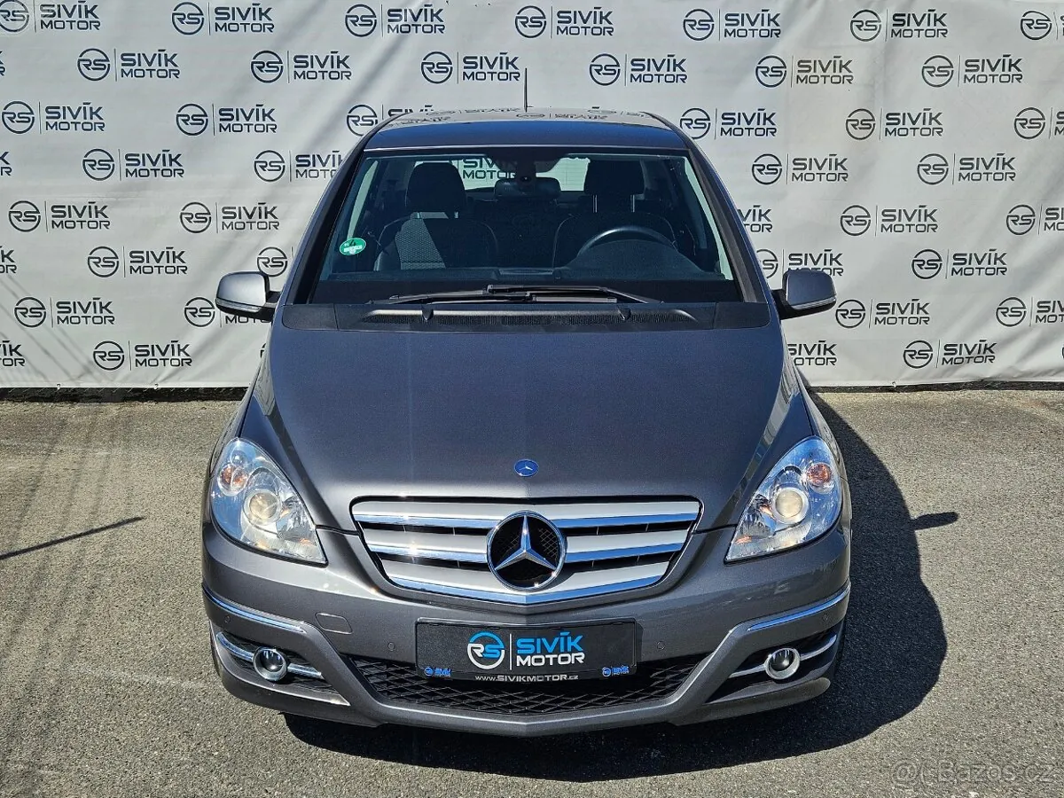 Mercedes-Benz B 180 2009 photo 3