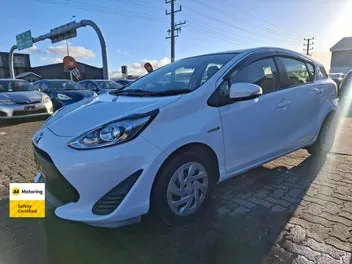 Toyota Aqua 2017 photo 4