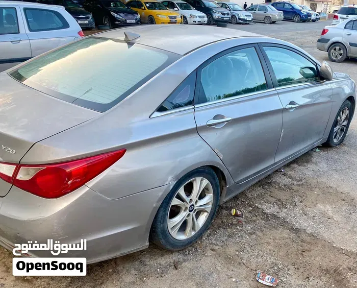 Hyundai Sonata 2012 photo 4