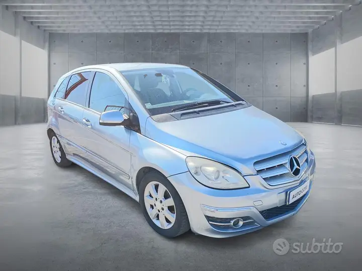 Mercedes-Benz B-Class 2008 photo 3