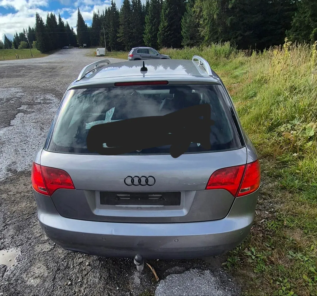 Audi A4 2005 photo 2