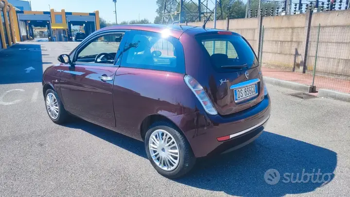 Lancia Ypsilon 2008 photo 2