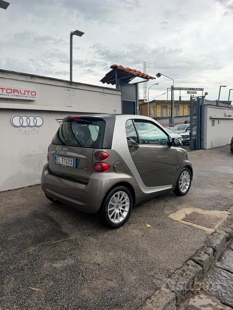 Smart Fortwo 2012 photo 4