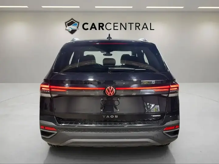 Volkswagen Taos 2025 photo 4