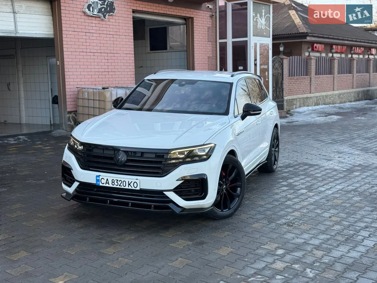 Volkswagen Touareg 2019 photo 2