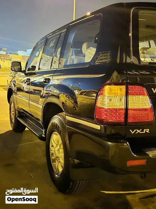 Toyota Land Cruiser 2000 photo 3