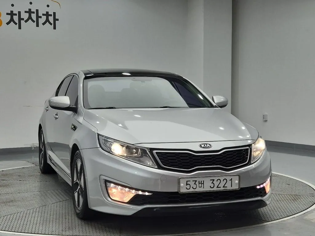 Kia K5 2012 photo 4