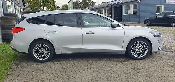 Ford Focus 2019 photo 4