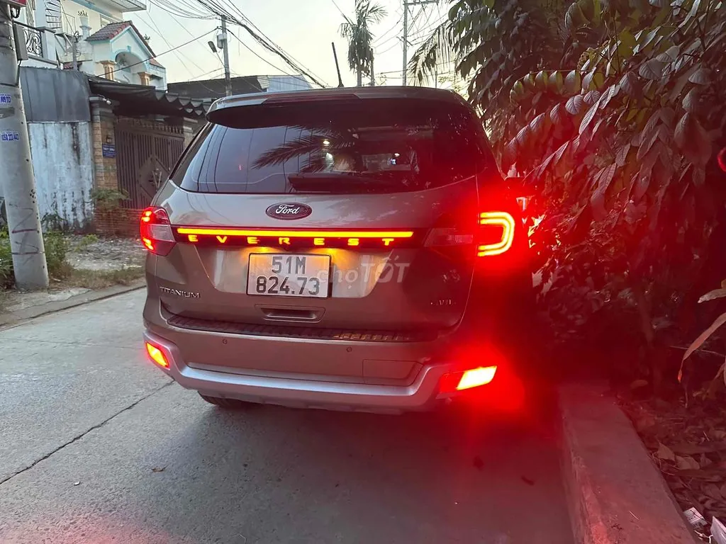 Ford Everest 2019 photo 2