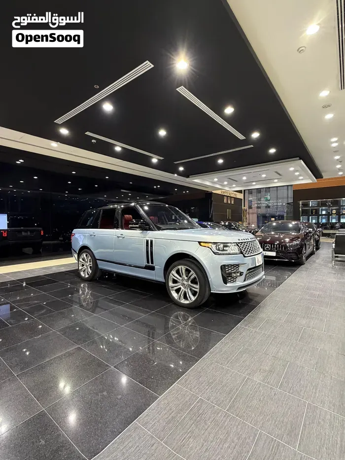 Land Rover Range Rover Vogue 2016 photo 3