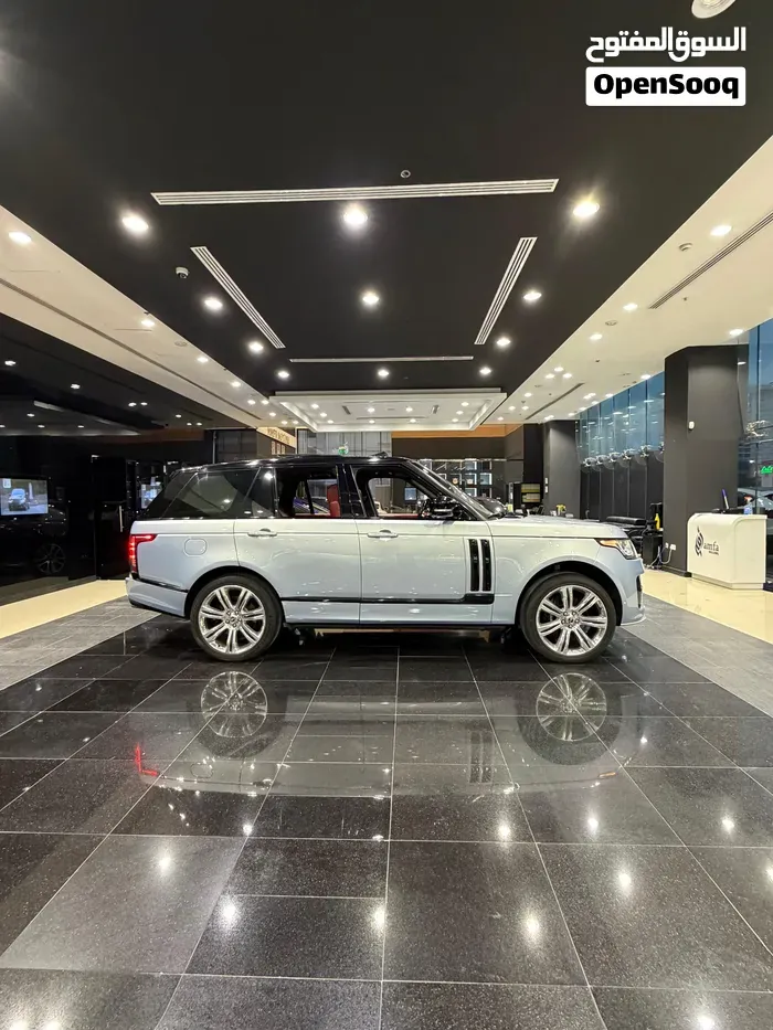 Land Rover Range Rover Vogue 2016 photo 4