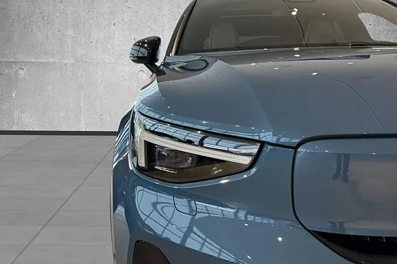 Volvo Ex40 2025 photo 5