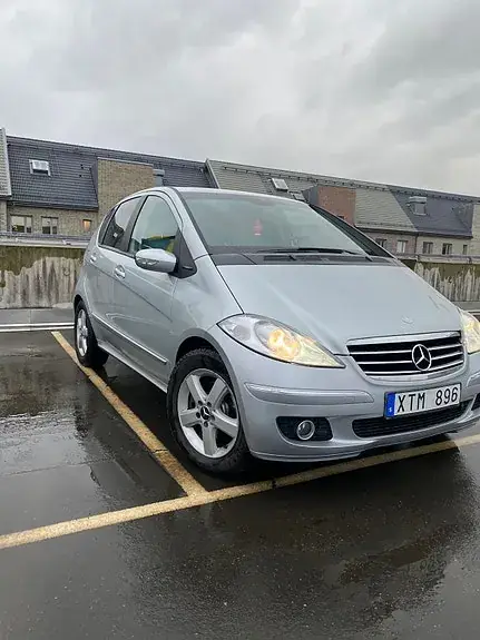 Mercedes-Benz A 200