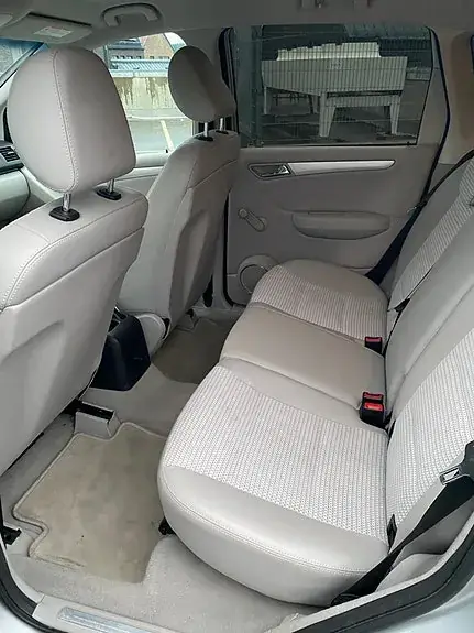 Mercedes-Benz A 200 2006 photo 5