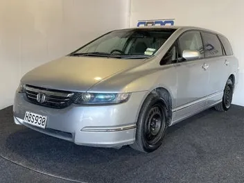 Honda Odyssey 2004 photo 4