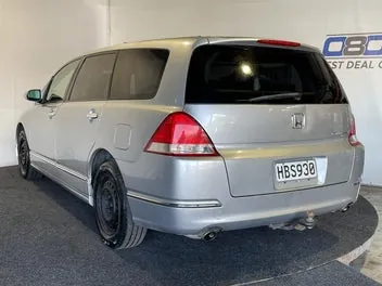 Honda Odyssey 2004 photo 5