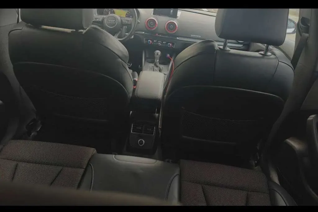 Audi A3 2017 photo 3