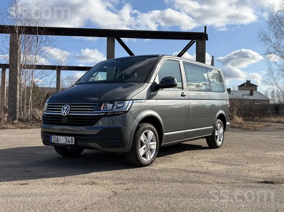Volkswagen Caravelle 2022 photo 2
