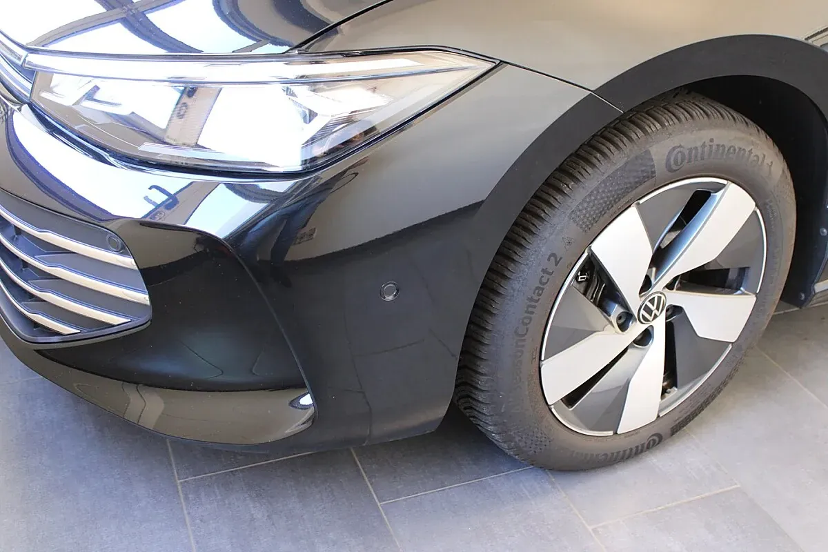 Volkswagen Passat 2025 photo 3