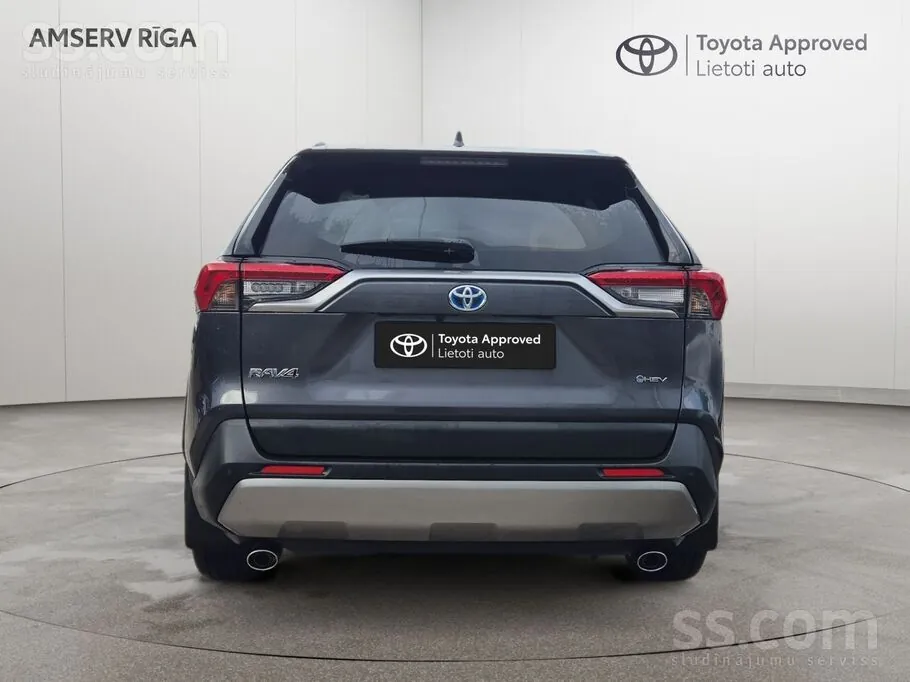 Toyota Rav4 2025 photo 4