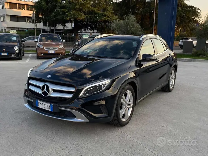 Mercedes-Benz Gla 2016 photo 2