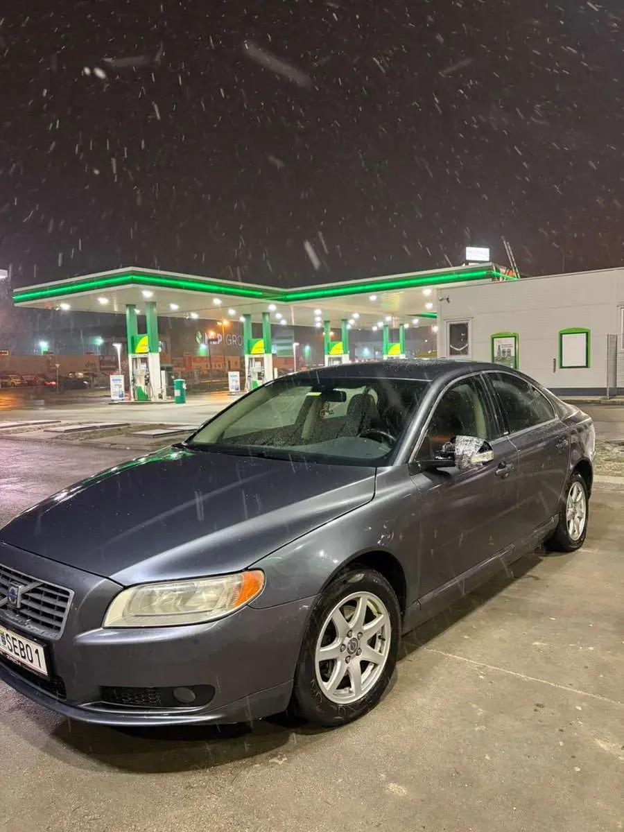Volvo S80 2008 photo 2