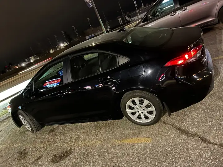 Toyota Corolla 2023 photo 3