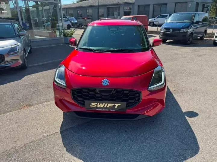 Suzuki Swift 2025 photo 2