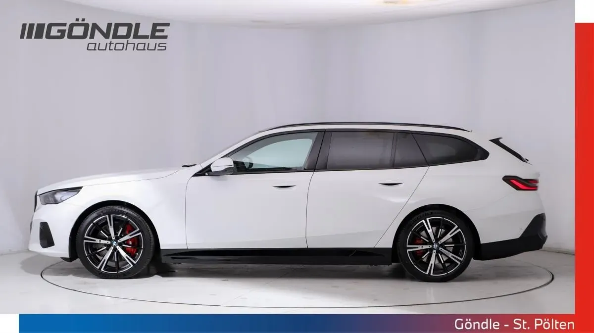 BMW I5 photo 3