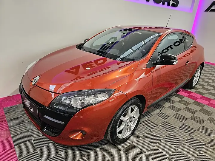 Renault Megane 2011 photo 3