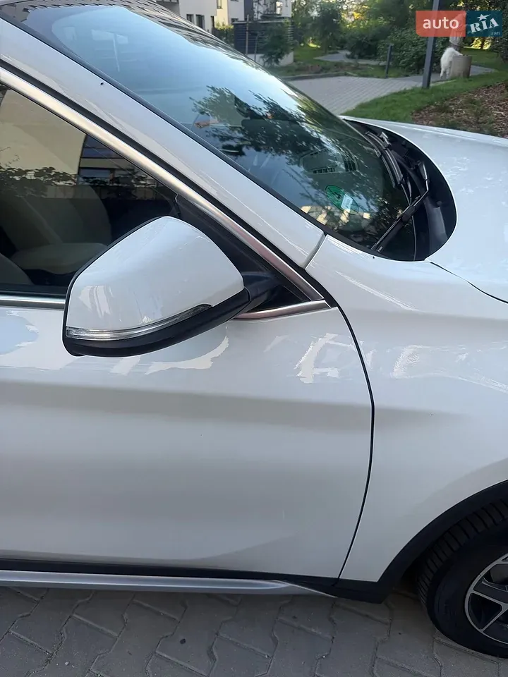 BMW X1 2018 photo 2