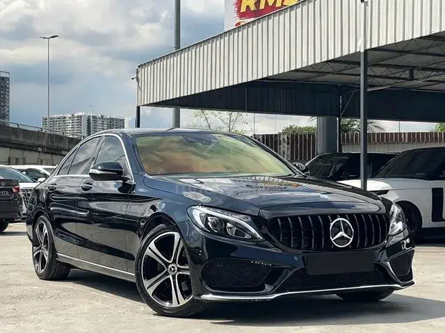 Mercedes-Benz C180