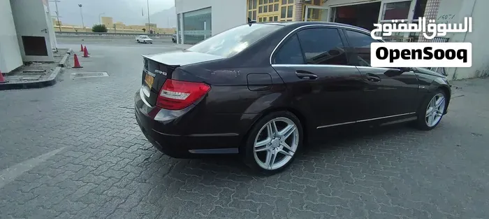 Mercedes-Benz C-Class 2012 photo 2