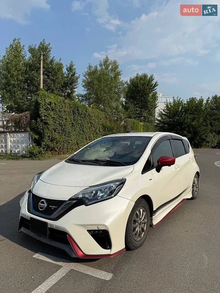 Nissan Note 2019 photo 2