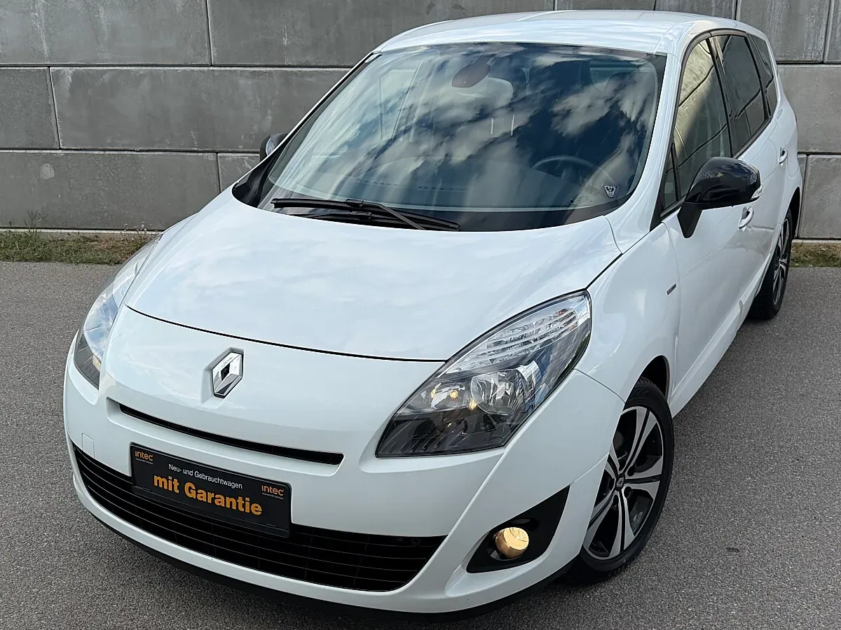 Renault Grand Scénic 2011 photo 2