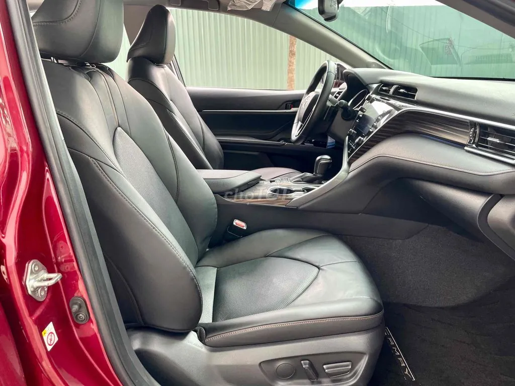 Toyota Camry 2020 photo 5