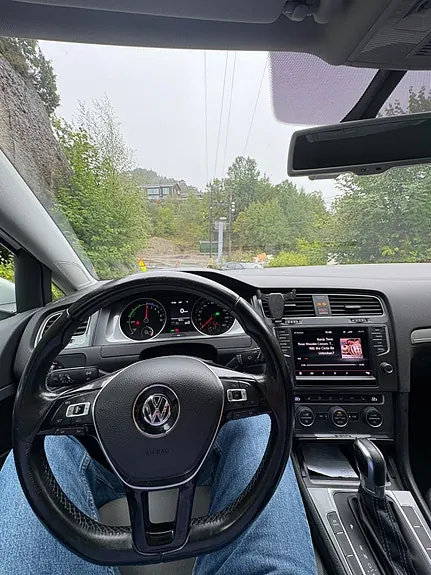 Volkswagen E-Golf 2015 photo 4