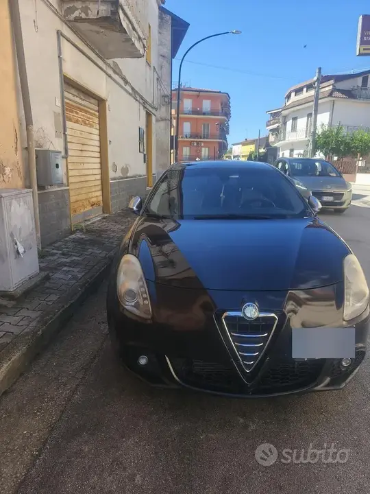 Alfa Romeo Giulietta 2018 photo 2