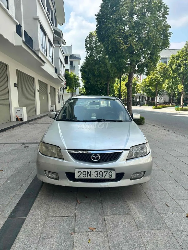 Mazda 323
