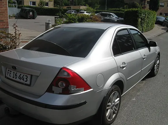 Ford Mondeo 2003 photo 4