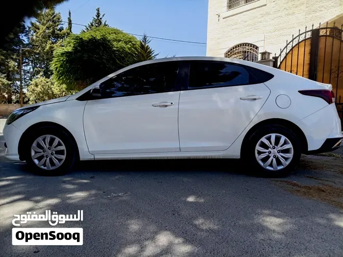 Hyundai Accent 2022 photo 4