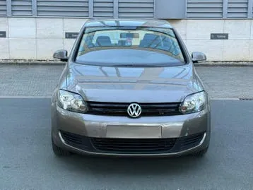 Volkswagen Golf Plus 2012 photo 2