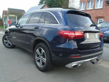 Mercedes-Benz Glc 2016 photo 2