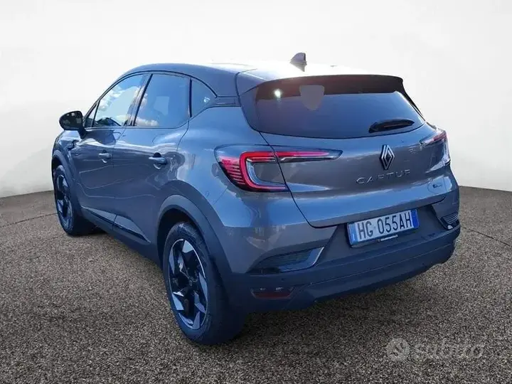 Renault Captur 2026 photo 4