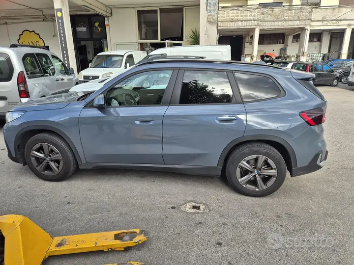 BMW X1 2023 photo 3