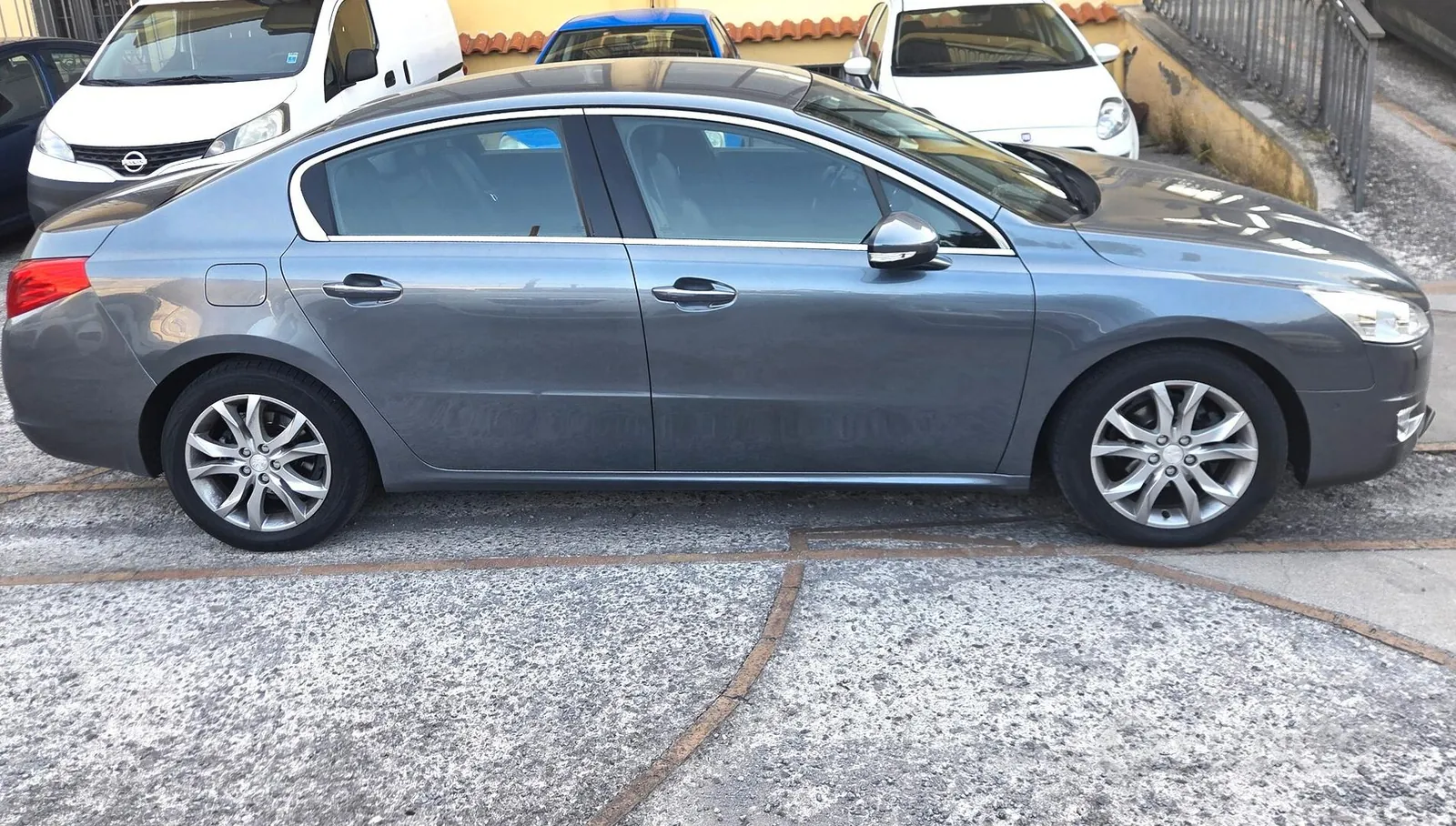 Peugeot 508 2011 photo 3