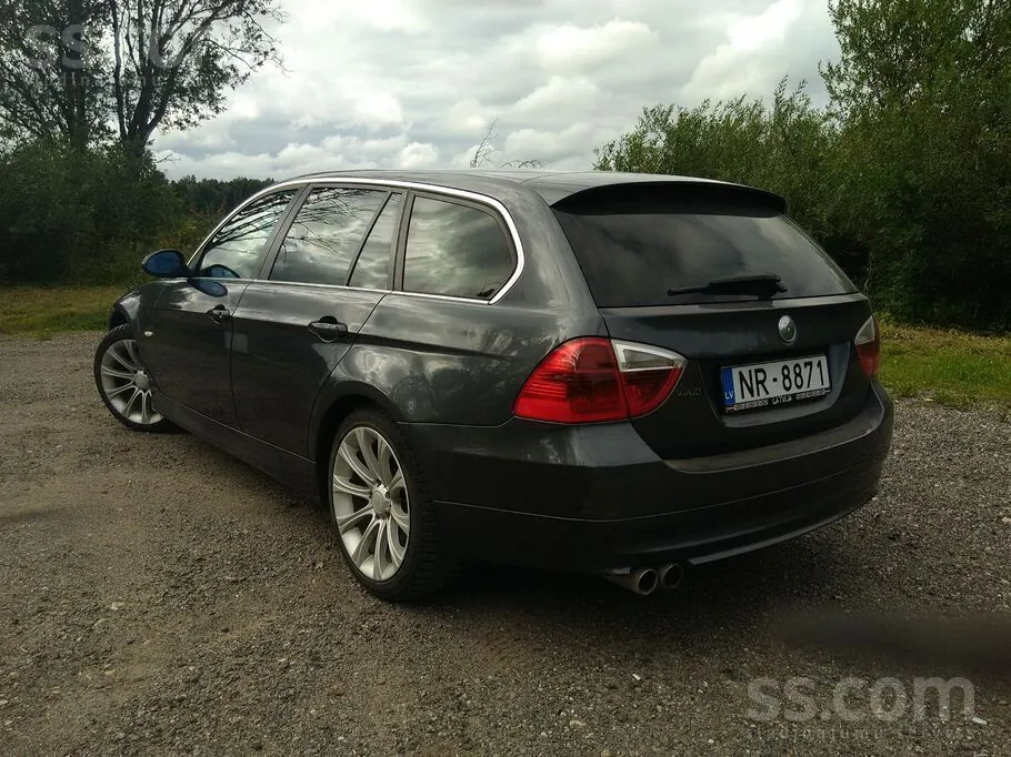 BMW 330 2008 photo 3